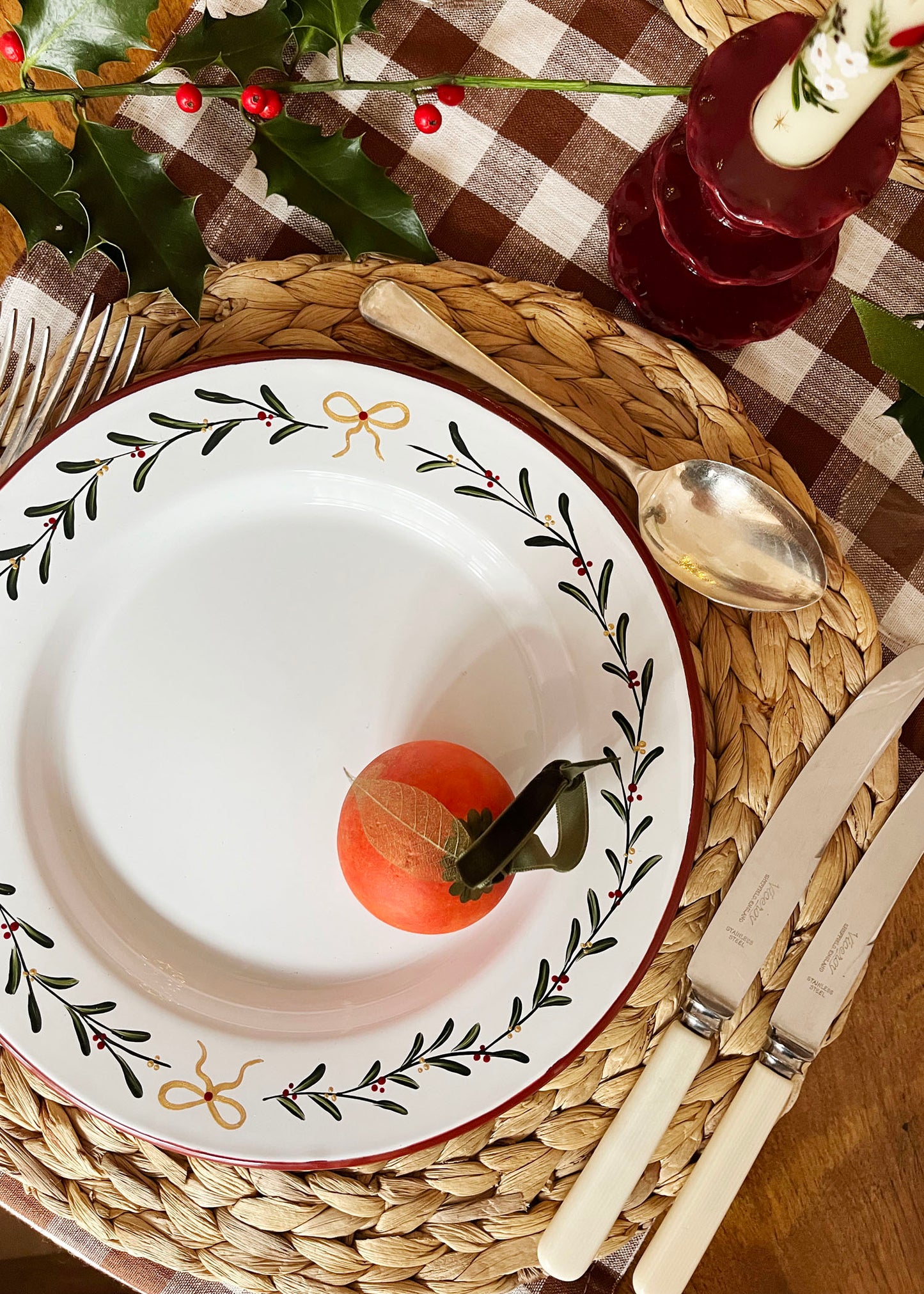 Festive enamel red rimmed plate