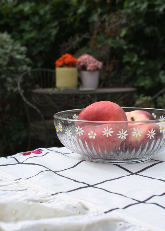 Daisy field ribbed small bowl