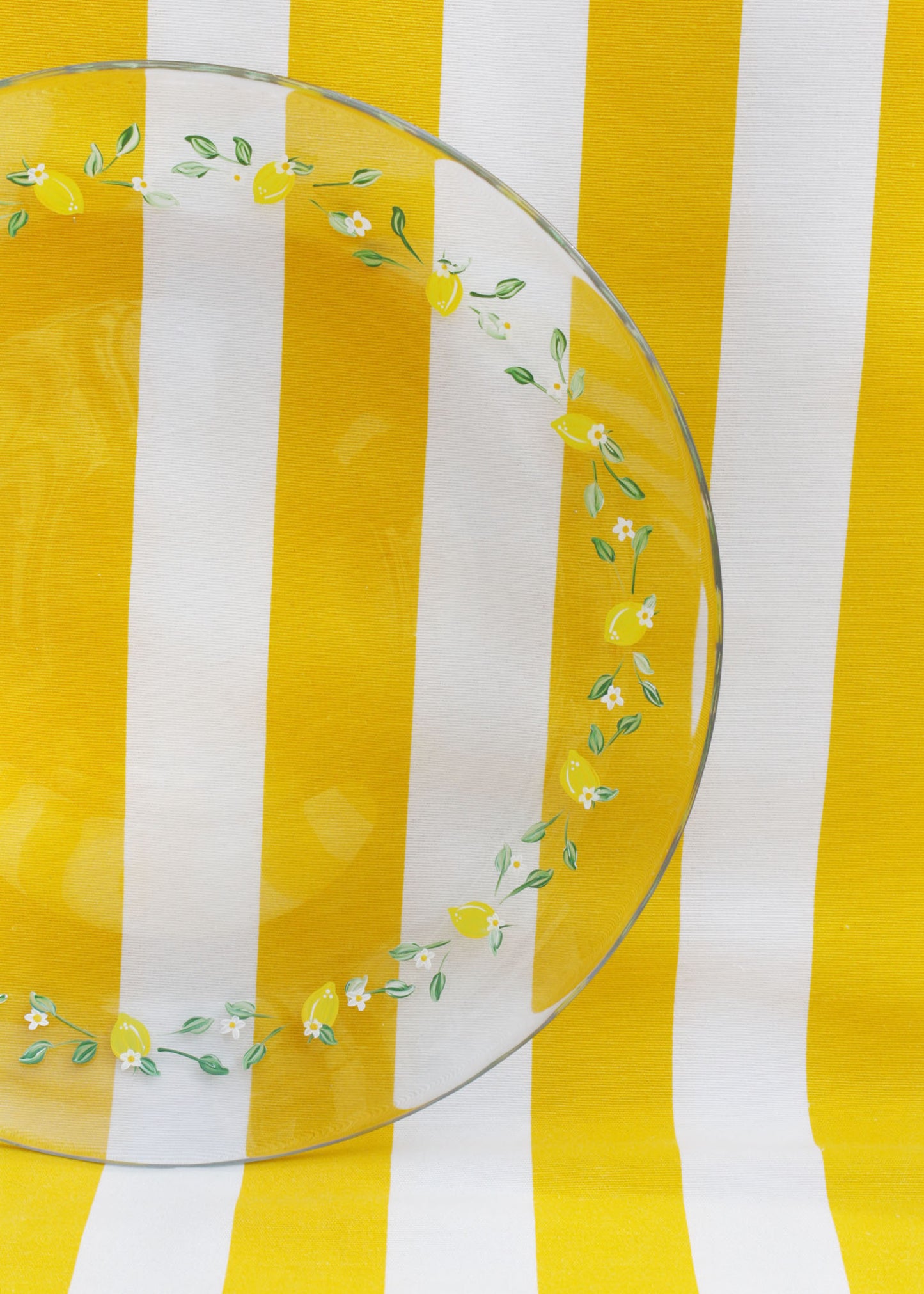 Limoncello glass serving plate