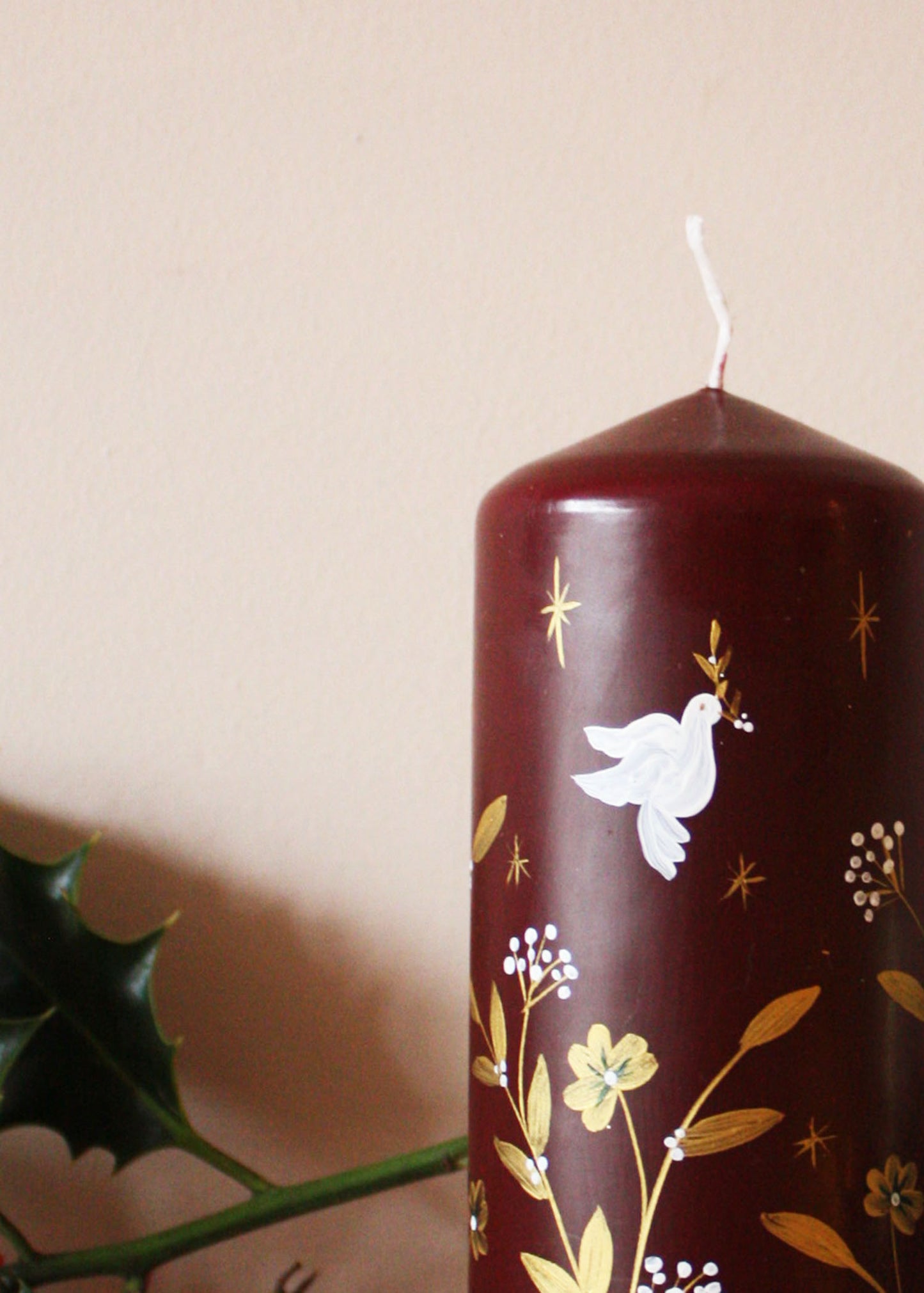 Merlot festive dove pillar candle