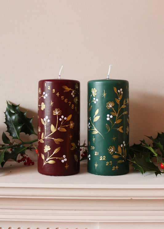 Golden garland pillar advent candle