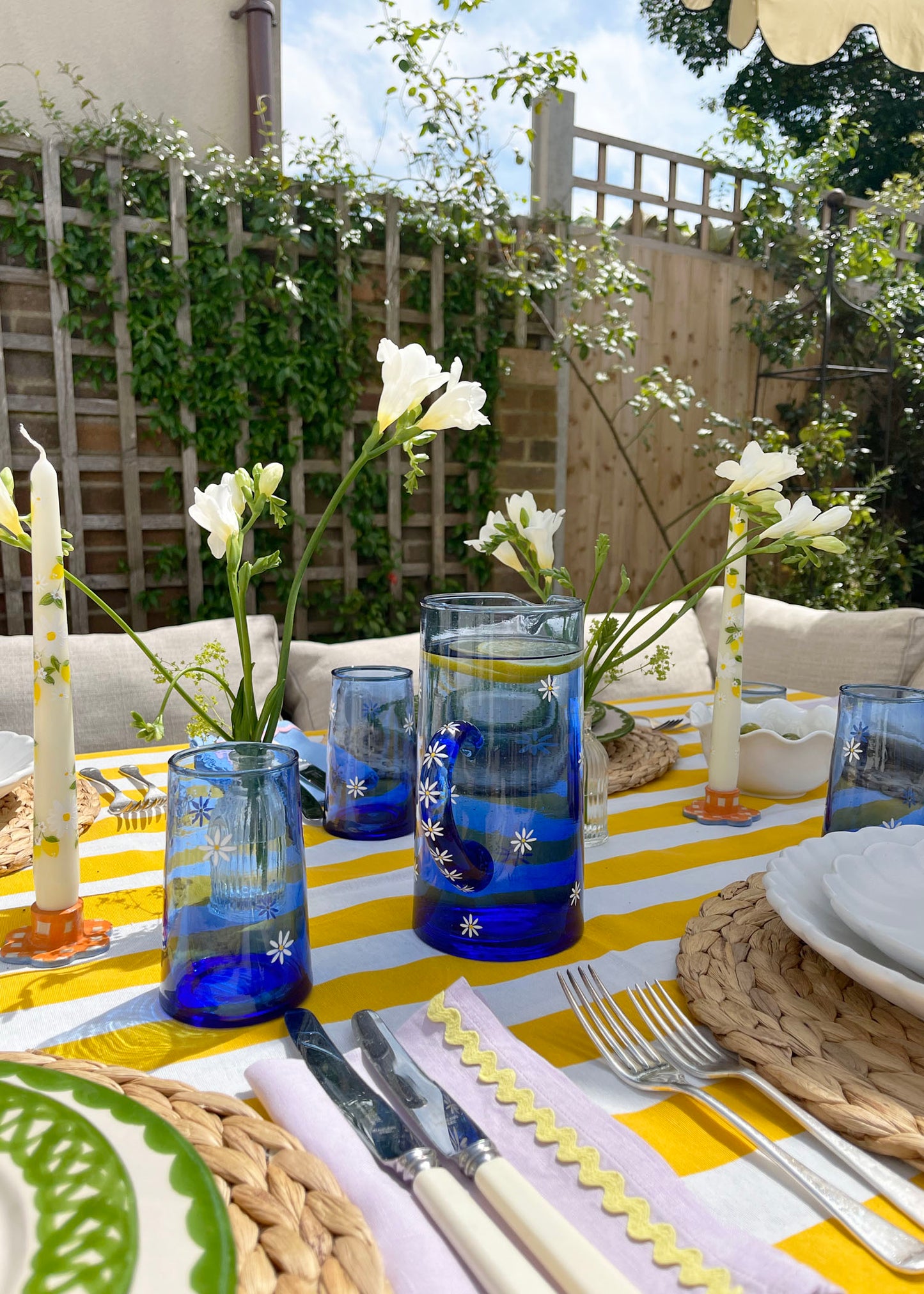 Daisy blue recycled glass jug