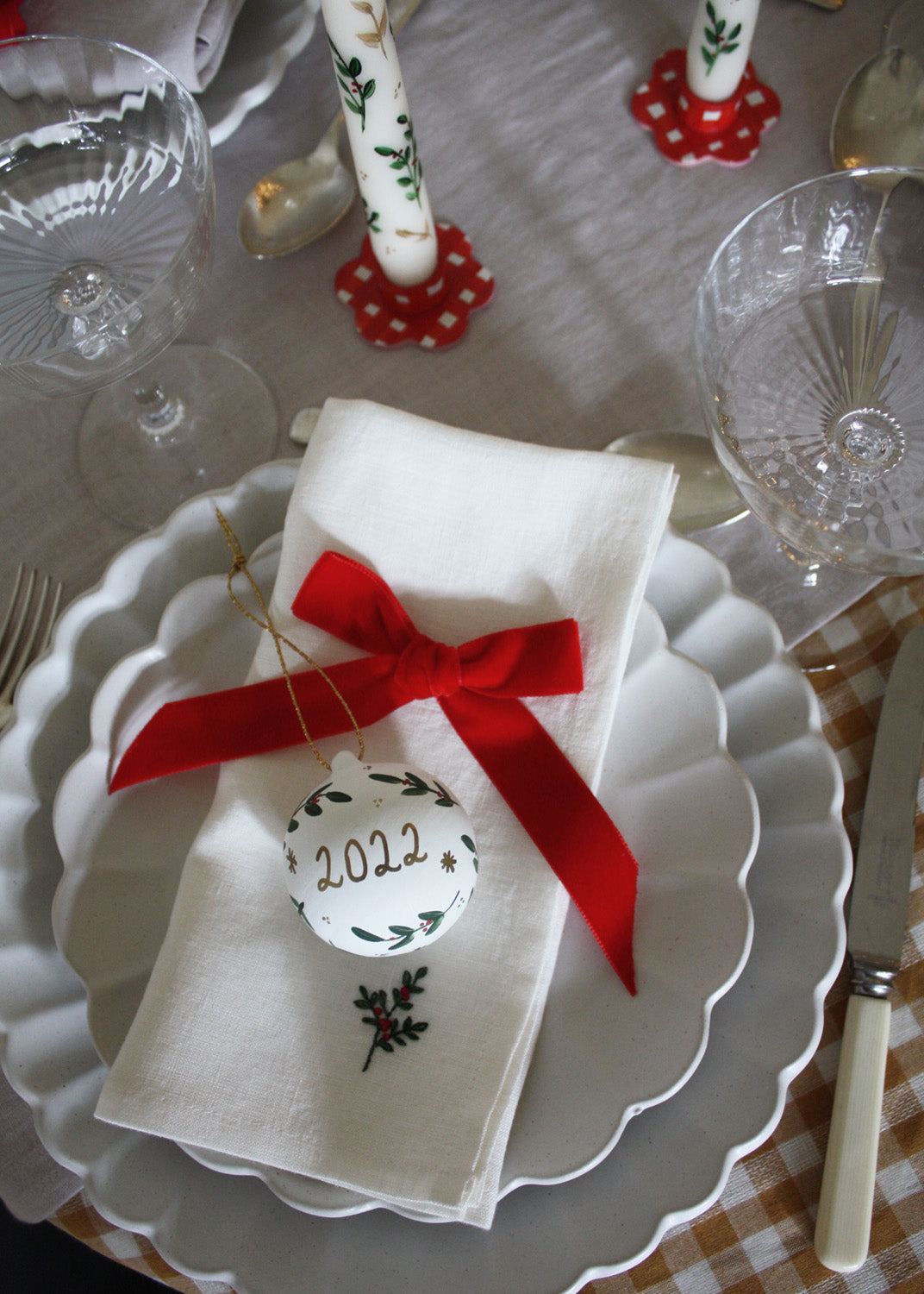 Festive posy linen napkin set of 2